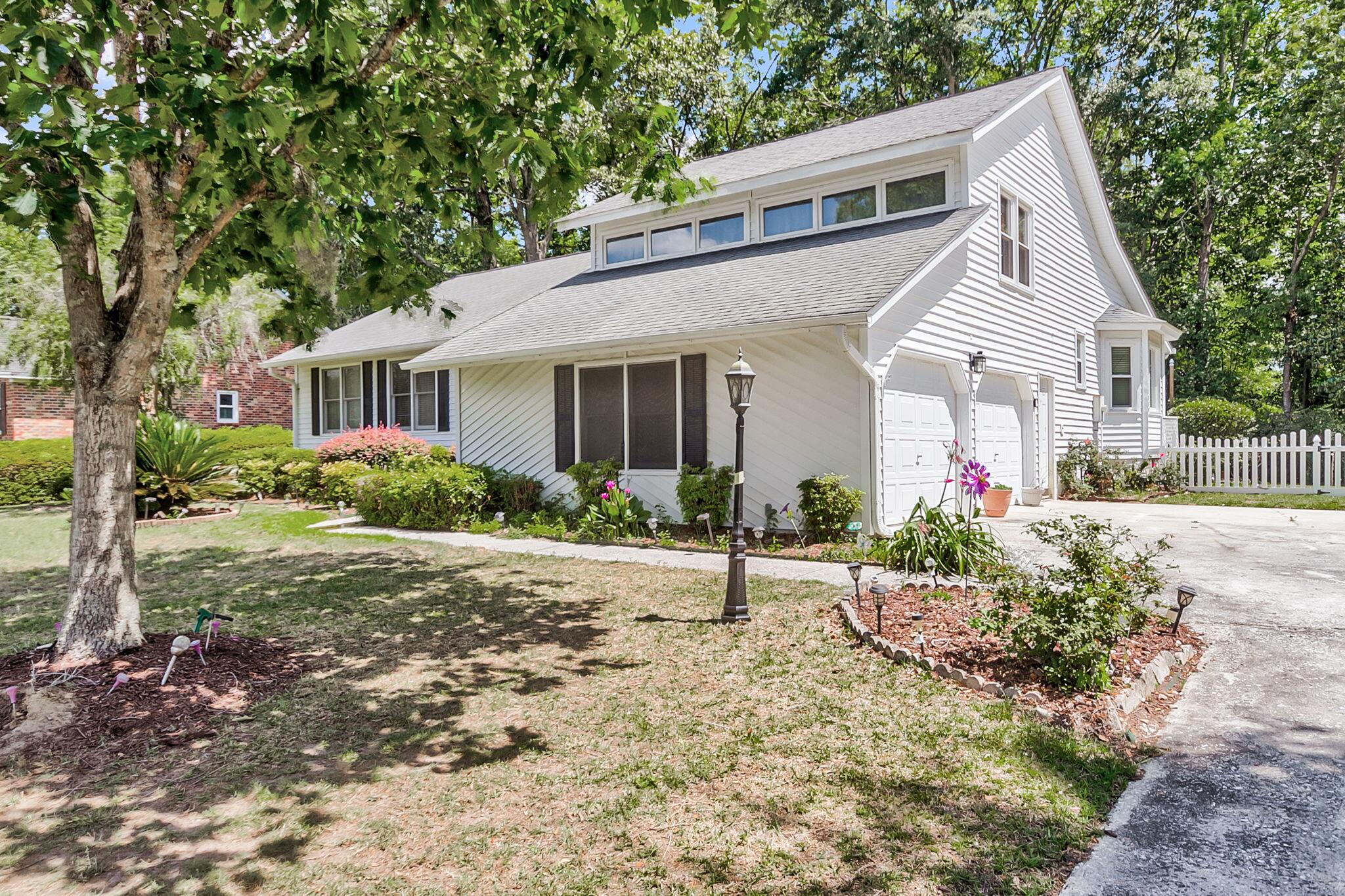 2179 Hunter Creek Drive