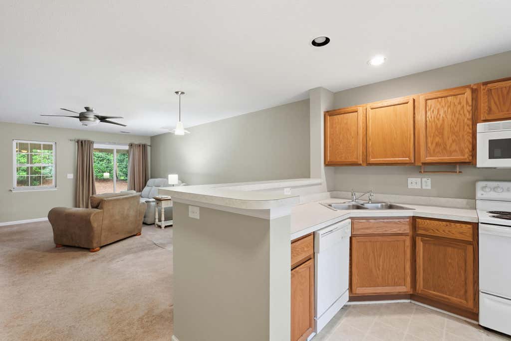 Photo of 903 Elm Hall Circle, Summerville, SC 29483 (MLS # 26017791)
