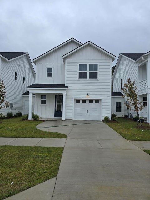 Photo of 422 Queenview Lane, Charleston, SC 29414 (MLS # 25028936)