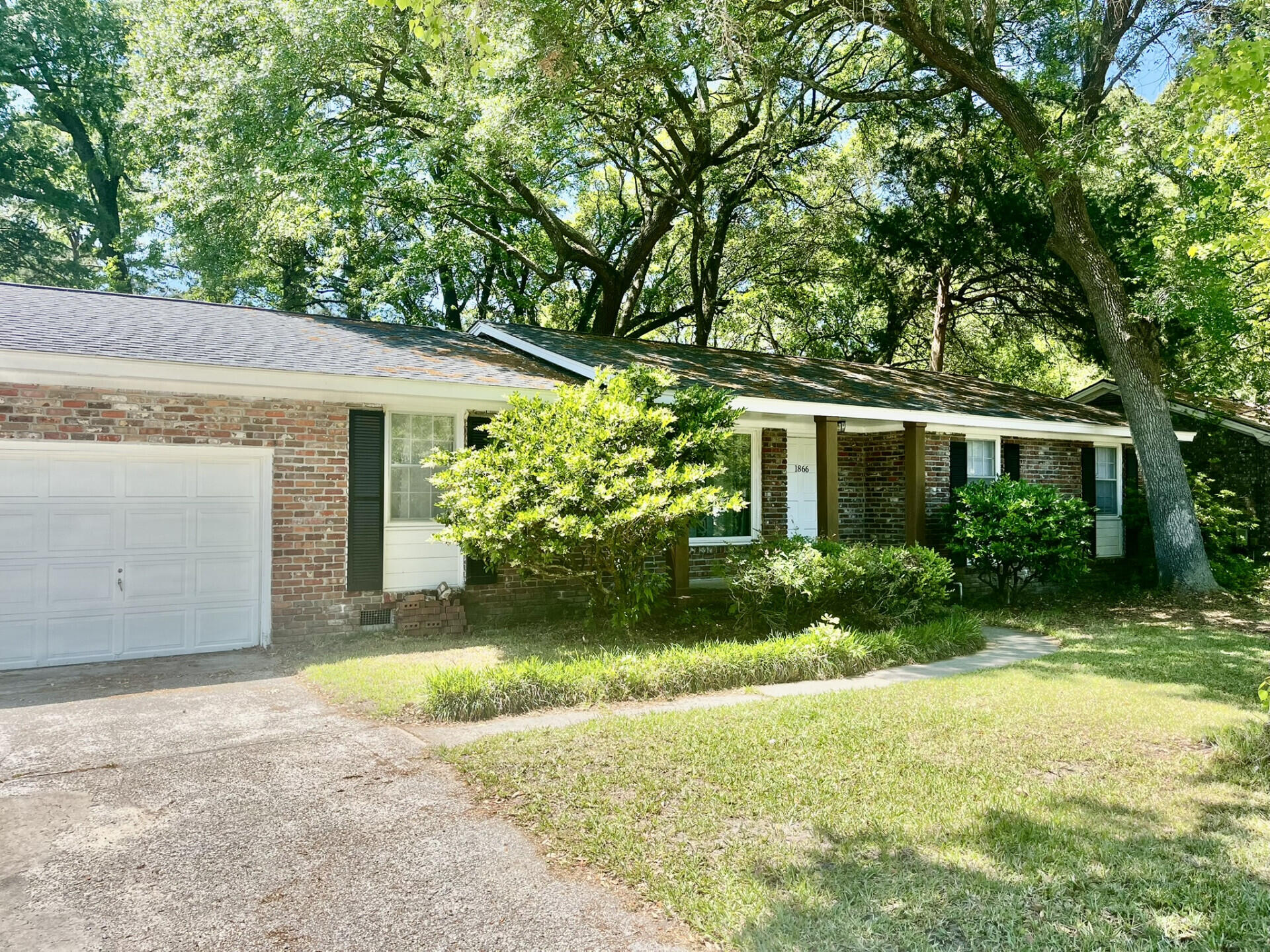 1866 Ashley Hall Road