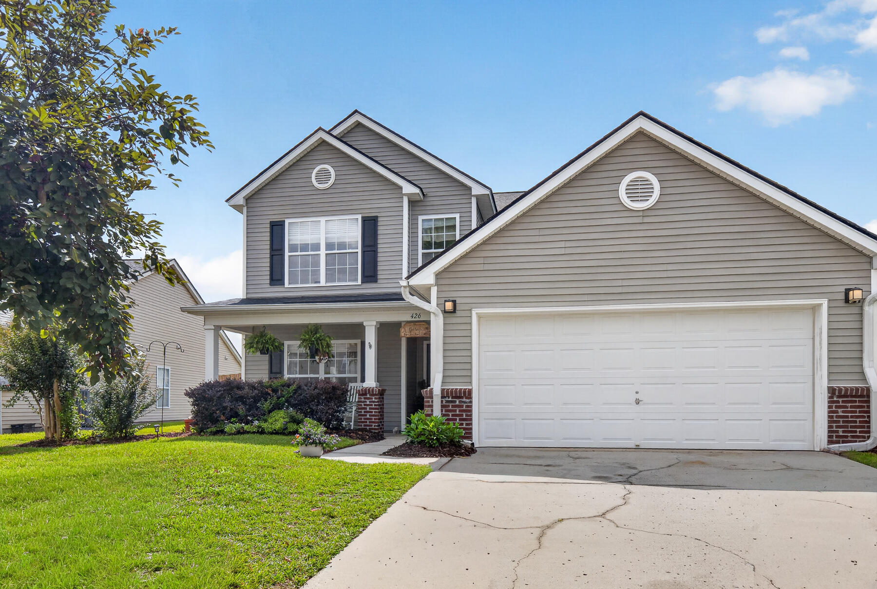 426 Dovetail Circle