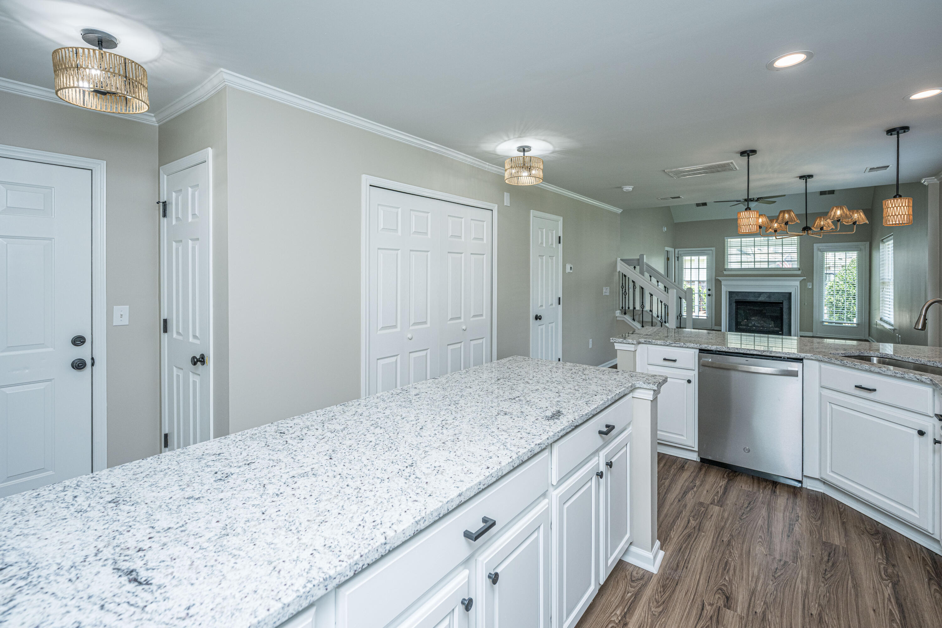 1404 Buckthorn Circle