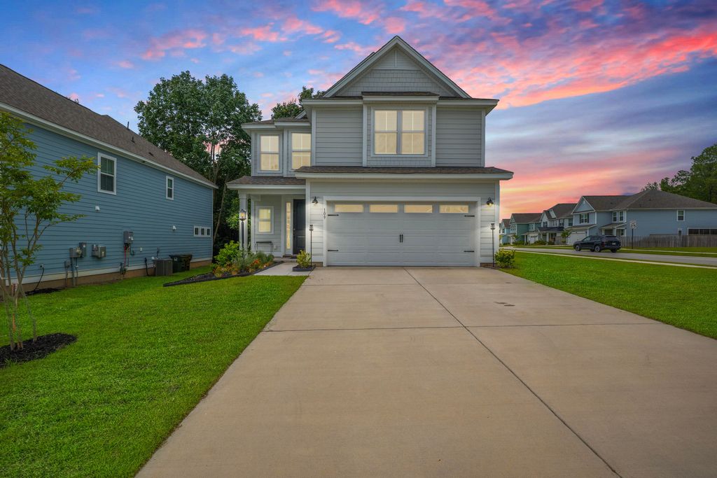 Photo of 109 Abbey Terrace Road, Moncks Corner, SC 29461 (MLS # 25019389)