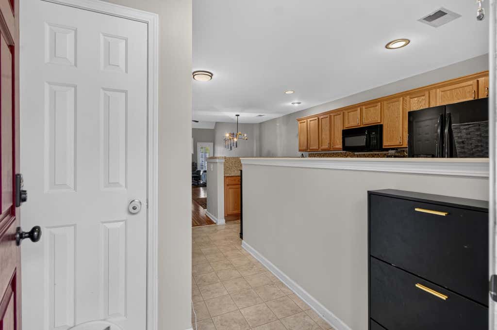 Photo of 1105 Poplar Grove Place, Summerville, SC 29483 (MLS # 26023270)