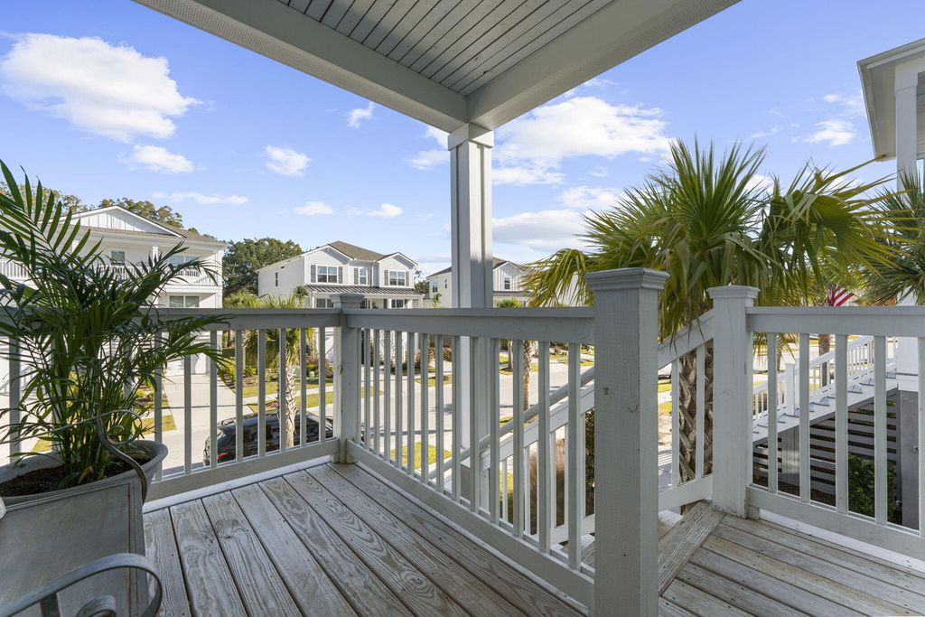 Photo of 1613 Farmers Way, Mount Pleasant, SC 29466 (MLS # 25030095)