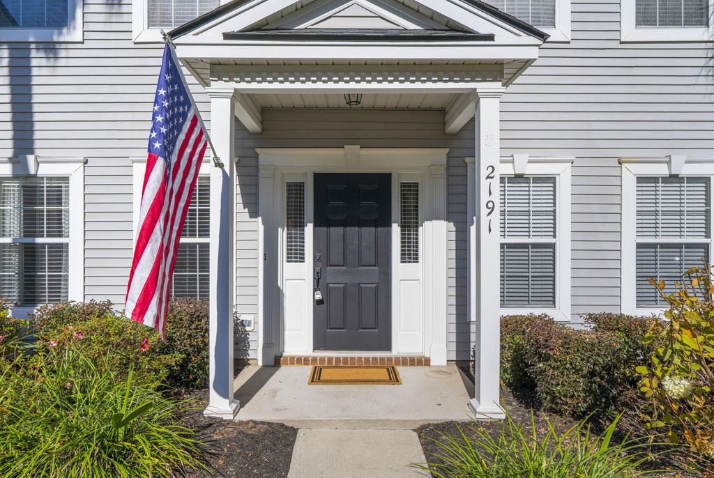 Photo of 2191 Andover Way, Mount Pleasant, SC 29466 (MLS # 25029845)