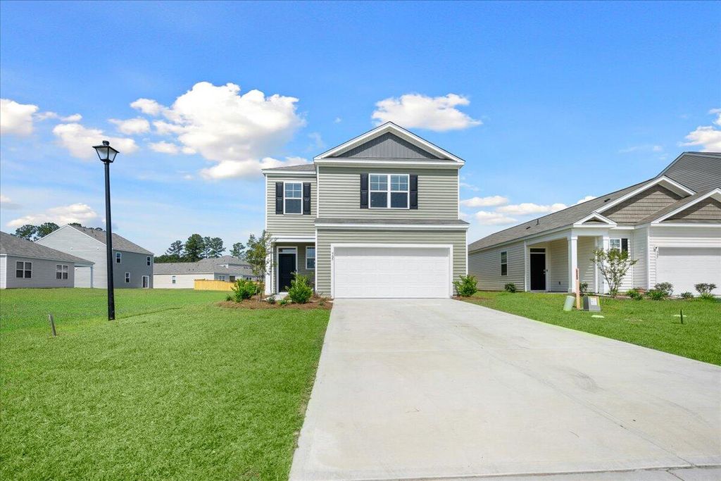 Photo of 905 Woodside Creek Lane, Summerville, SC 29486 (MLS # 26008525)