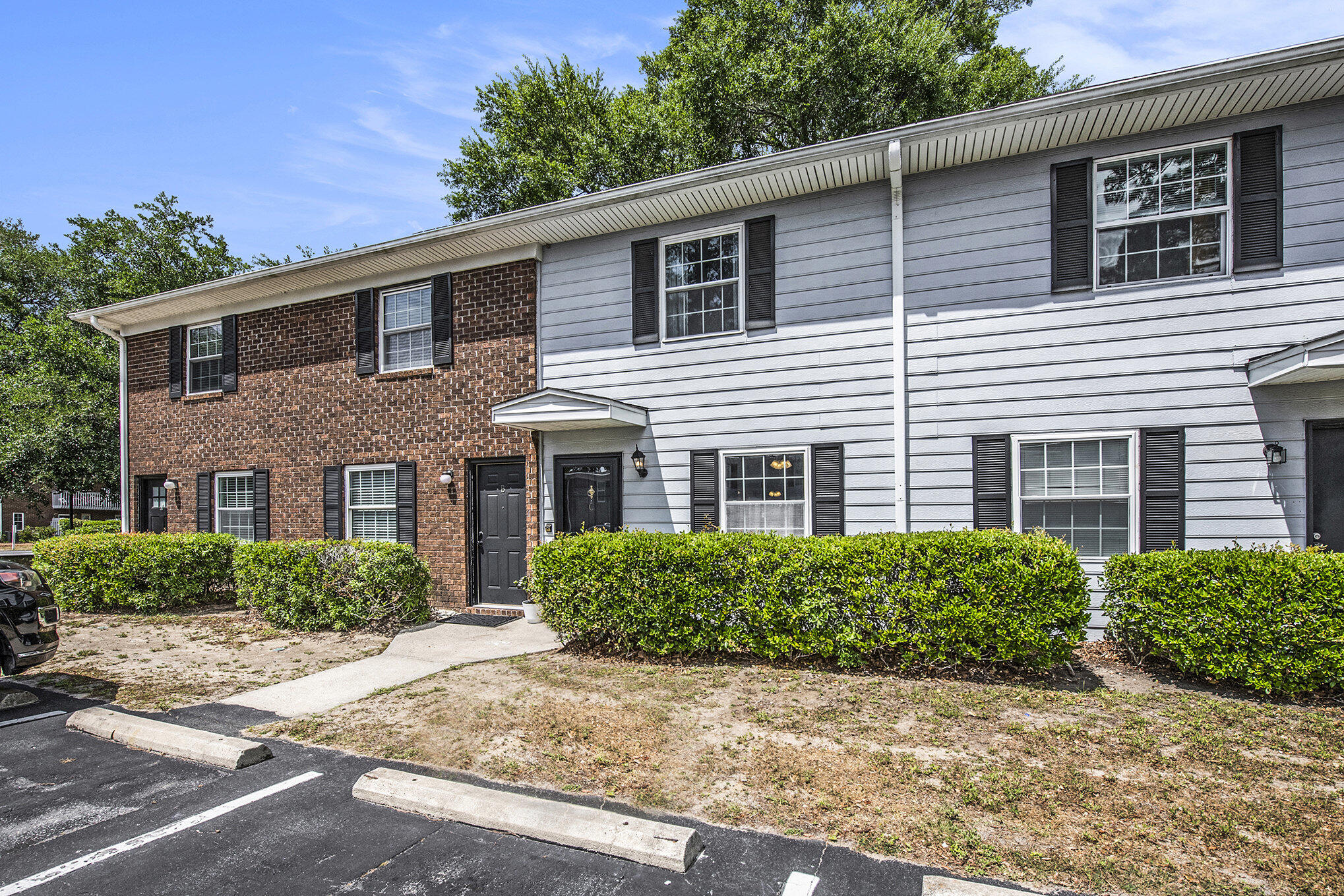 21 Rivers Point Row 3c