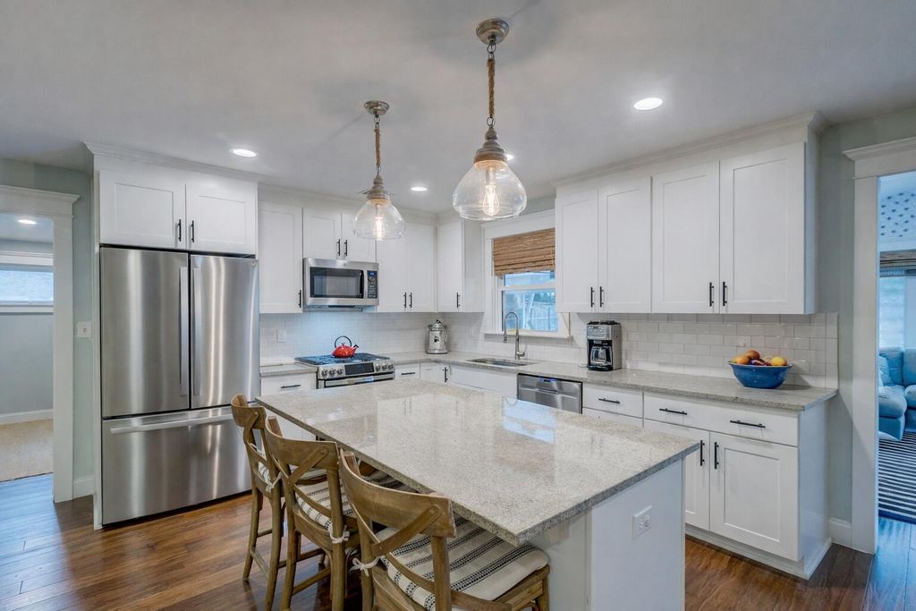 Photo of 902 Mikell Drive, Charleston, SC 29412 (MLS # 26002843)