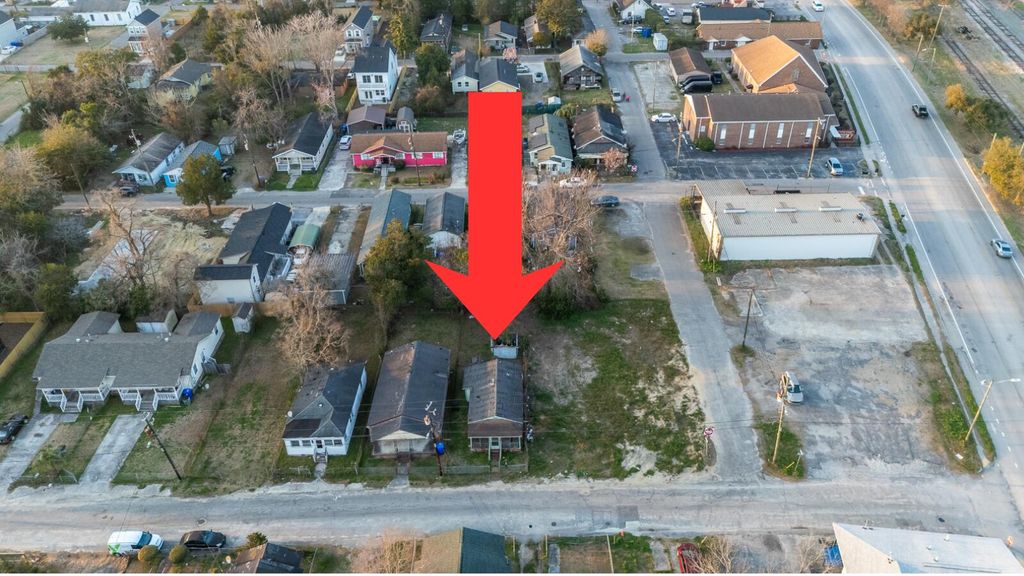 Photo of 1978 Forest Avenue, North Charleston, SC 29405 (MLS # 26005557)