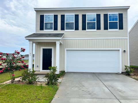 1264 Carriage Wood Circle Ridgeville SC 29472