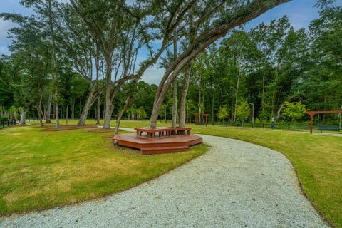 A home in Hanahan