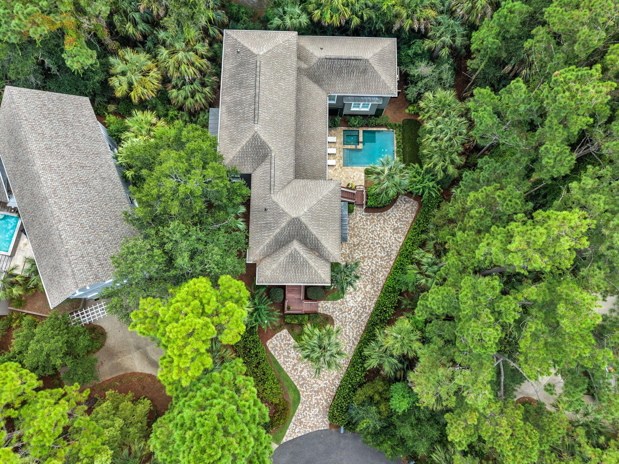 5 Airy Hall