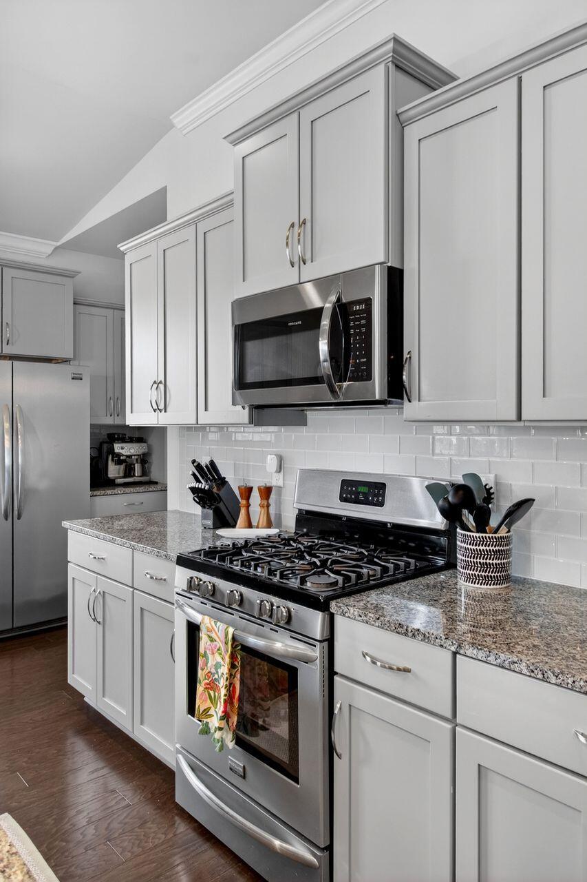 377 Turnstone Street