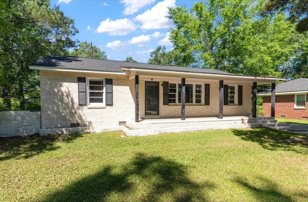 Photo of 140 Weeks Avenue, Goose Creek, SC 29445 (MLS # 26014798)