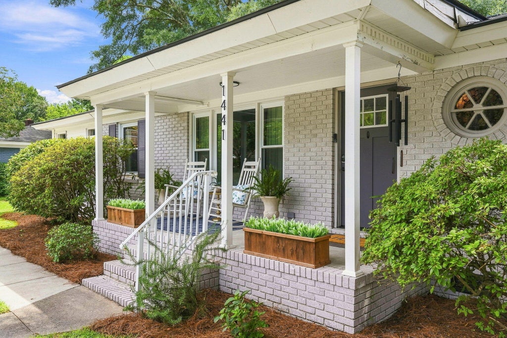 Photo of 1441 Brian Road, Charleston, SC 29407 (MLS # 26024907)