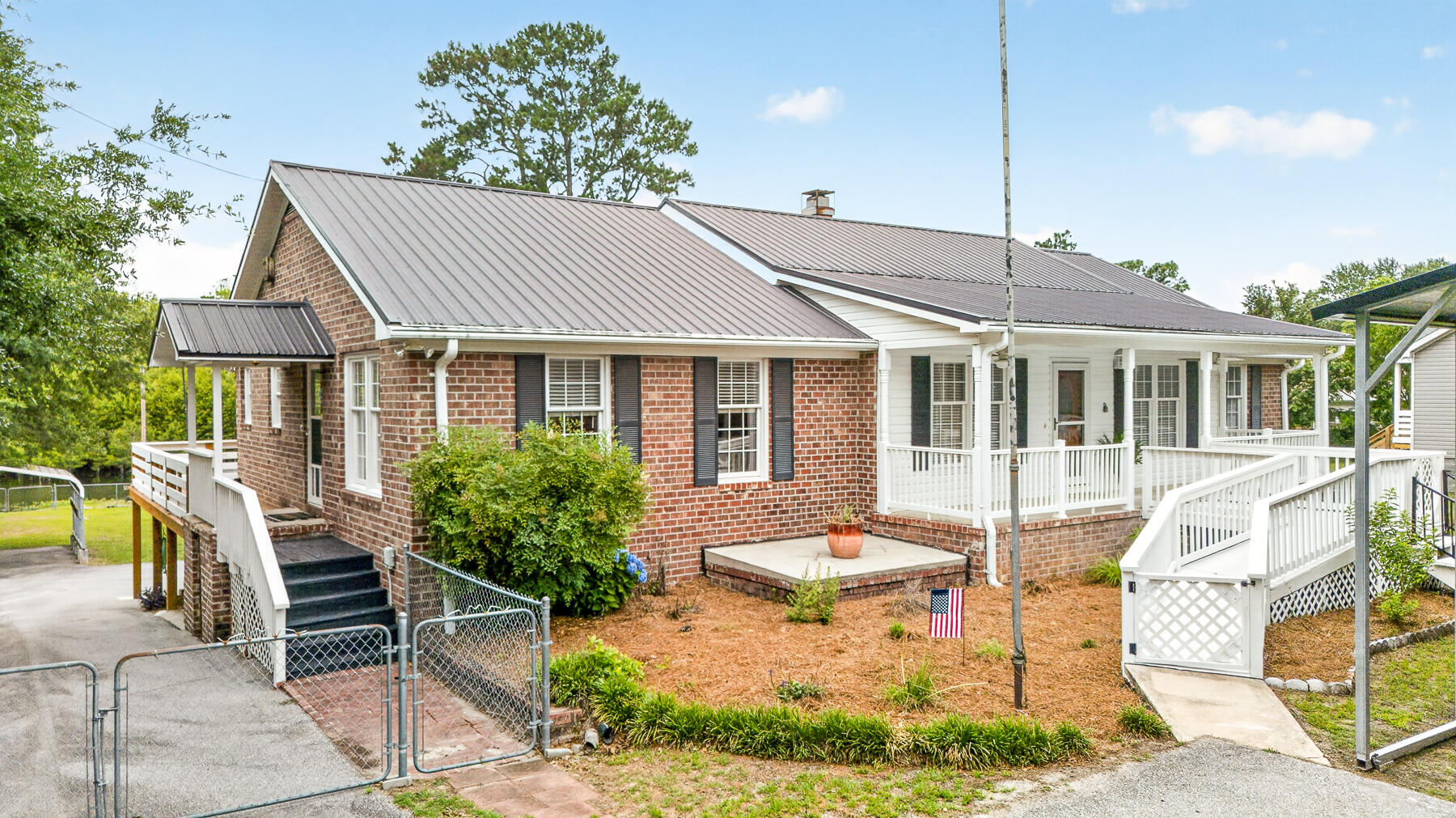 201 Lake Moultrie Drive