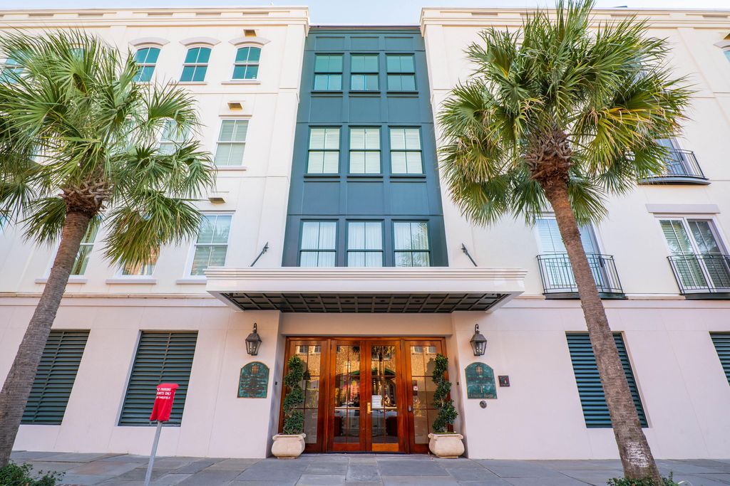 Photo of 1 Vendue Range #L, Charleston, SC 29401 (MLS # 25029418)