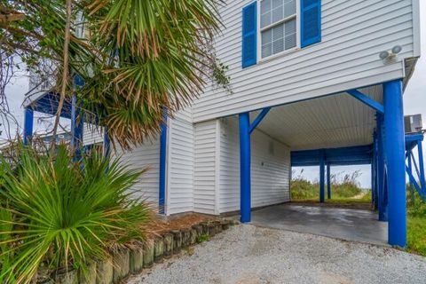 A home in Edisto Island