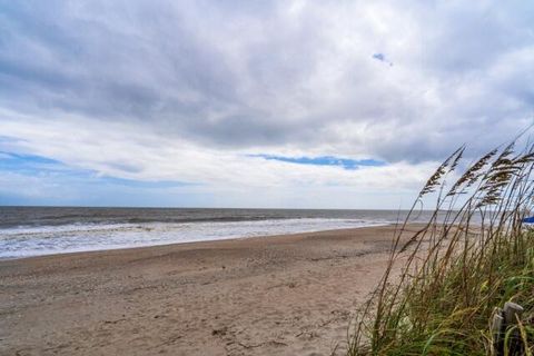 A home in Edisto Island