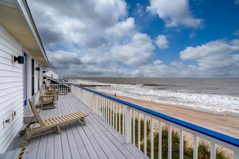 A home in Edisto Island