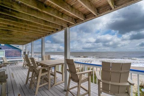 A home in Edisto Island