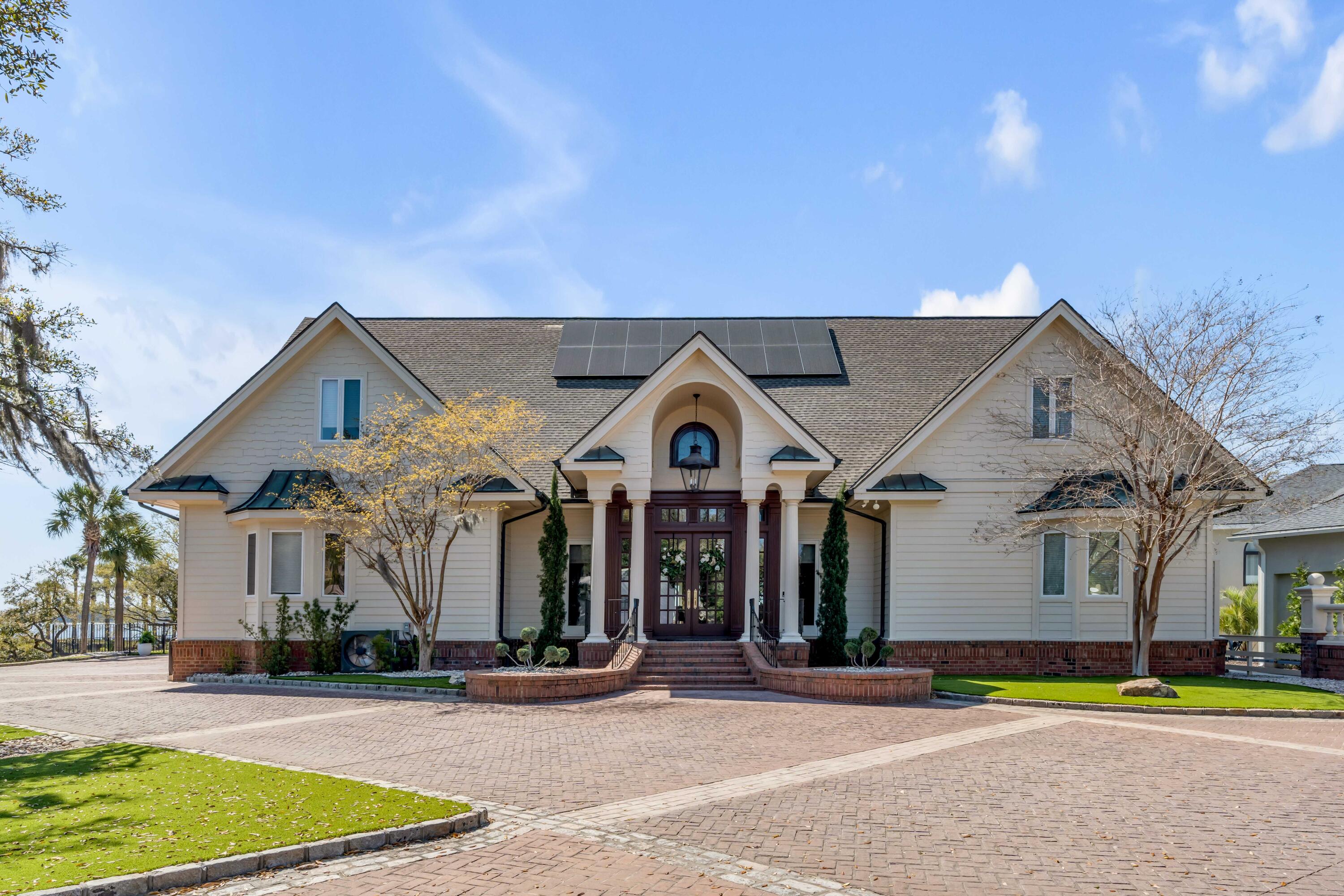1954 Sandy Point Lane