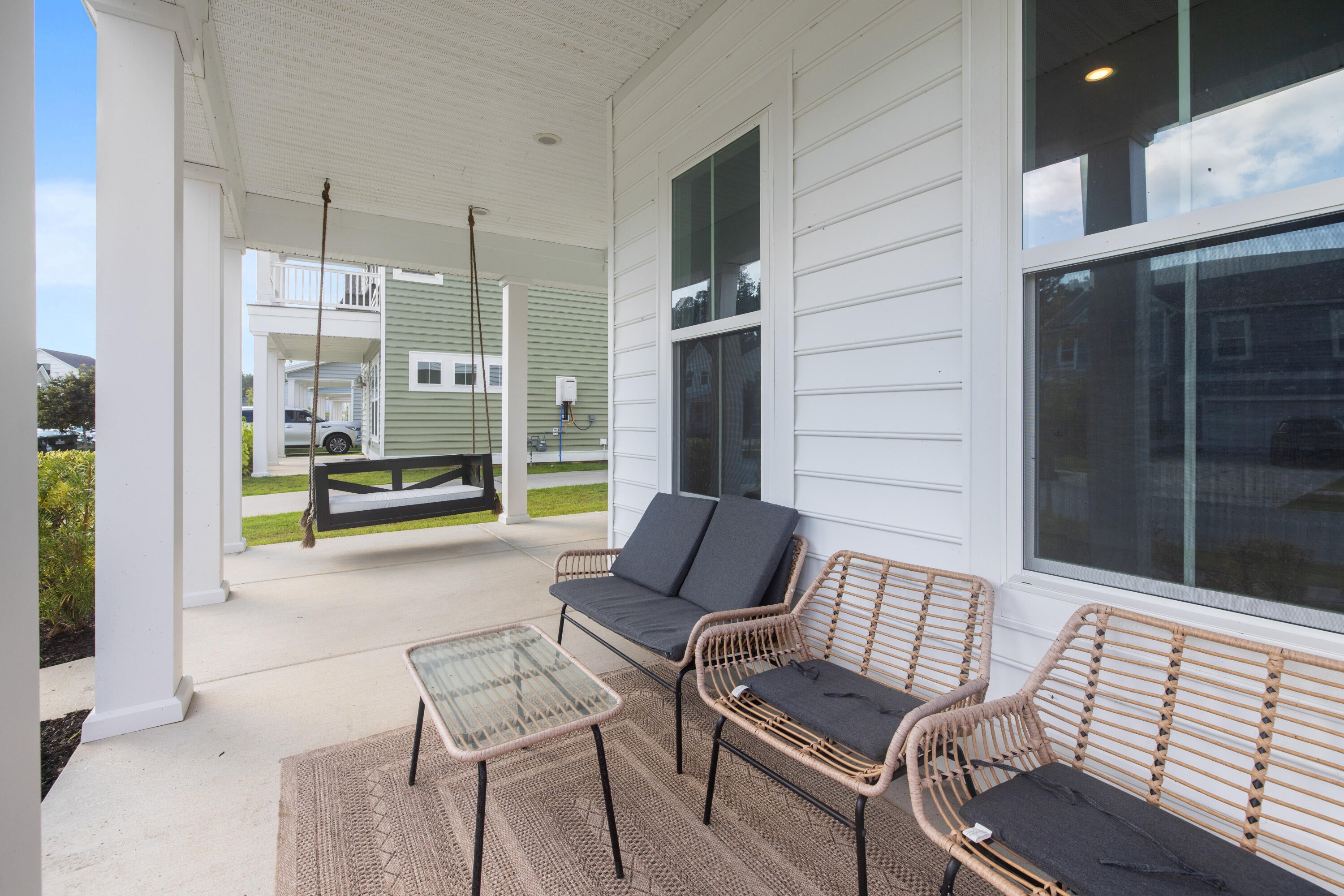 128 Oyster Tide Avenue