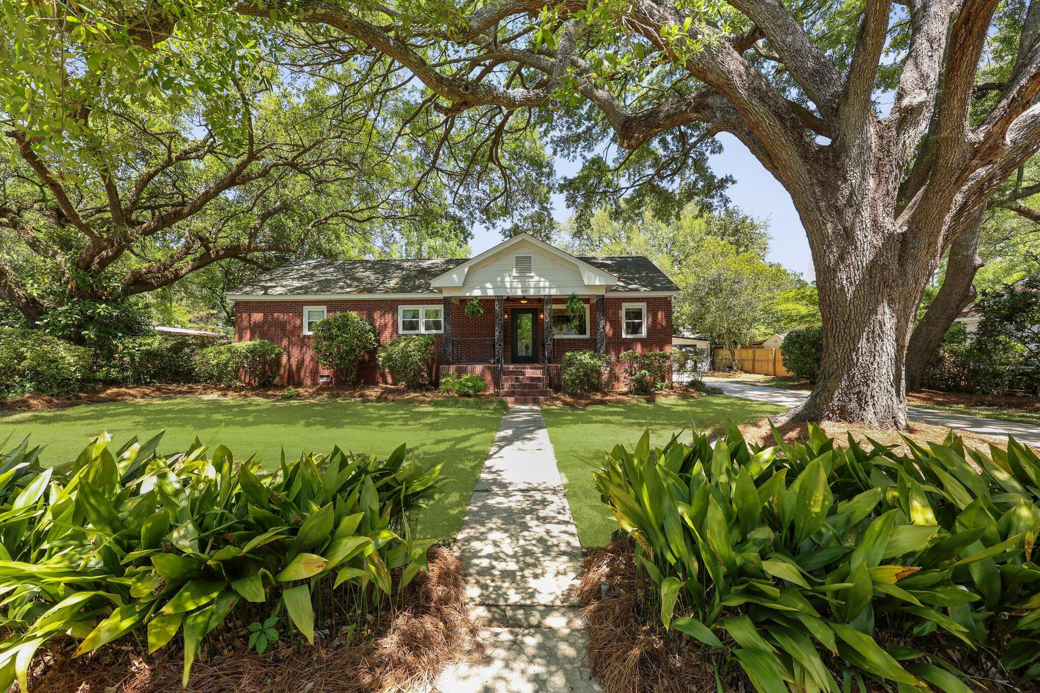 1514 Gardenia Road