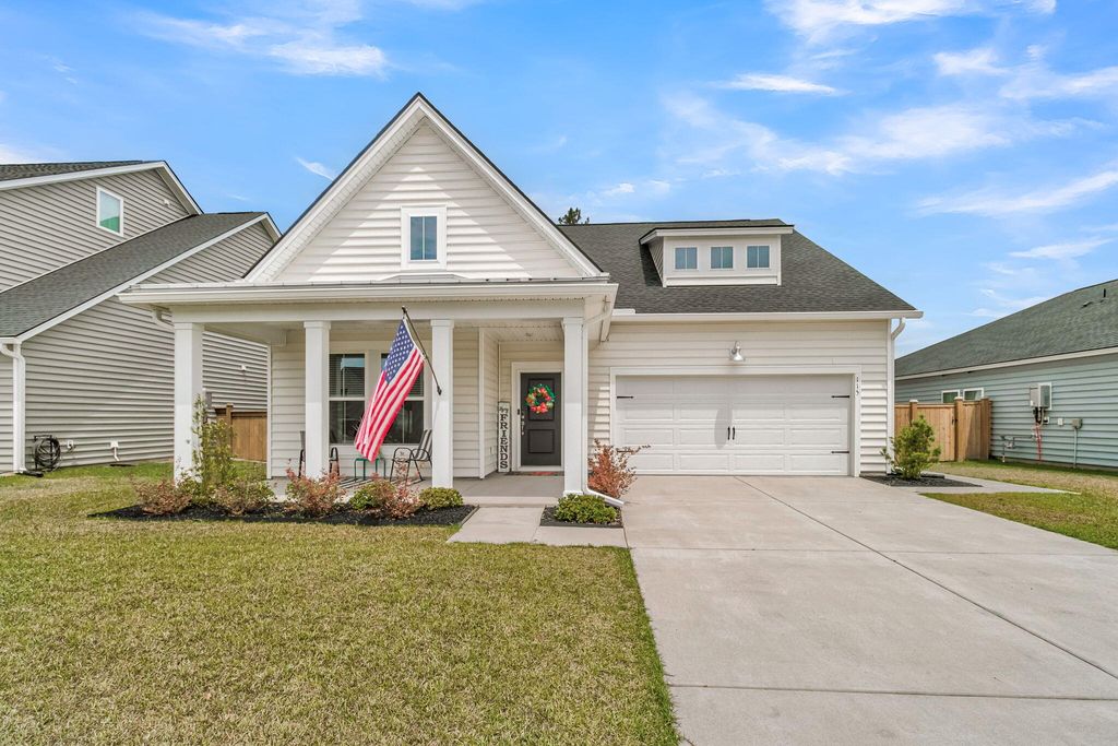 Photo of 115 Tuscan Sun Street, Summerville, SC 29485 (MLS # 26012480)