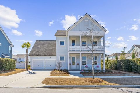 Photo of 305 Sherrod Park Lane, Summerville, SC 29486 (MLS # 26004681)