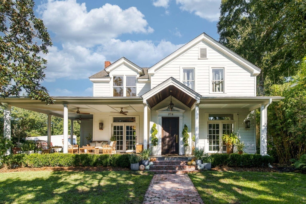 Photo of 274 Grove Street, Charleston, SC 29403 (MLS # 26027848)