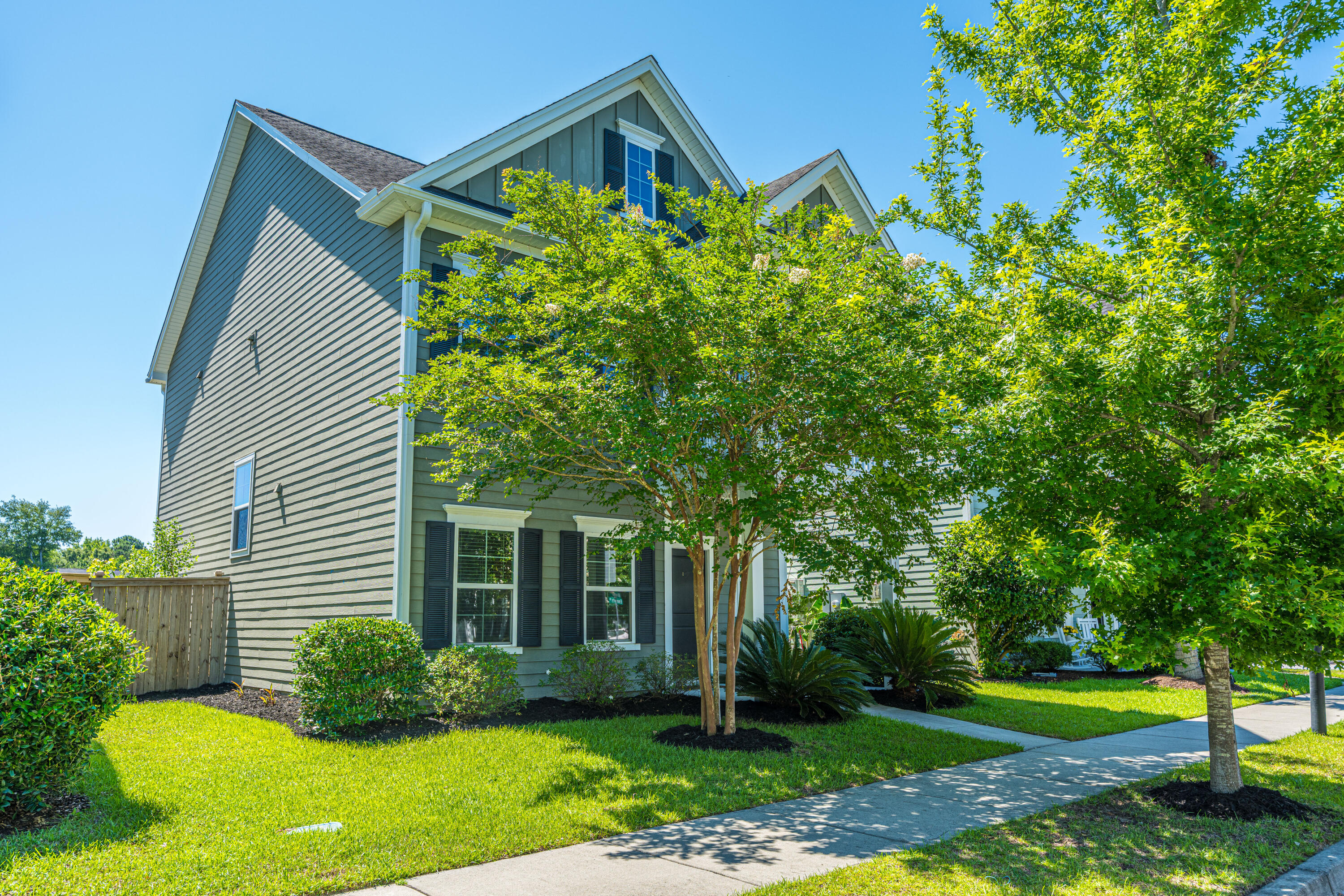 1676 Emmets Road