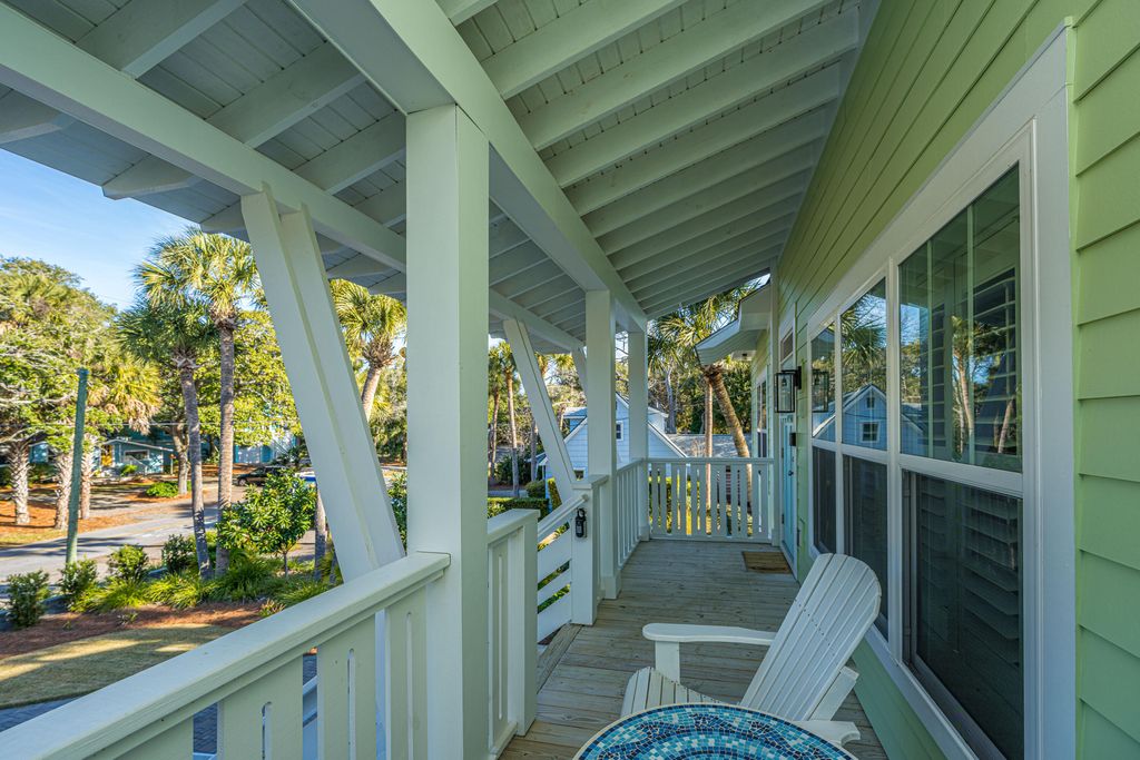 Photo of 211 W Hudson Avenue, Folly Beach, SC 29439 (MLS # 26000540)