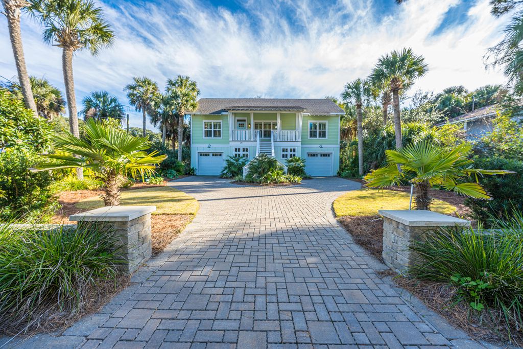 Photo of 211 W Hudson Avenue, Folly Beach, SC 29439 (MLS # 26000540)