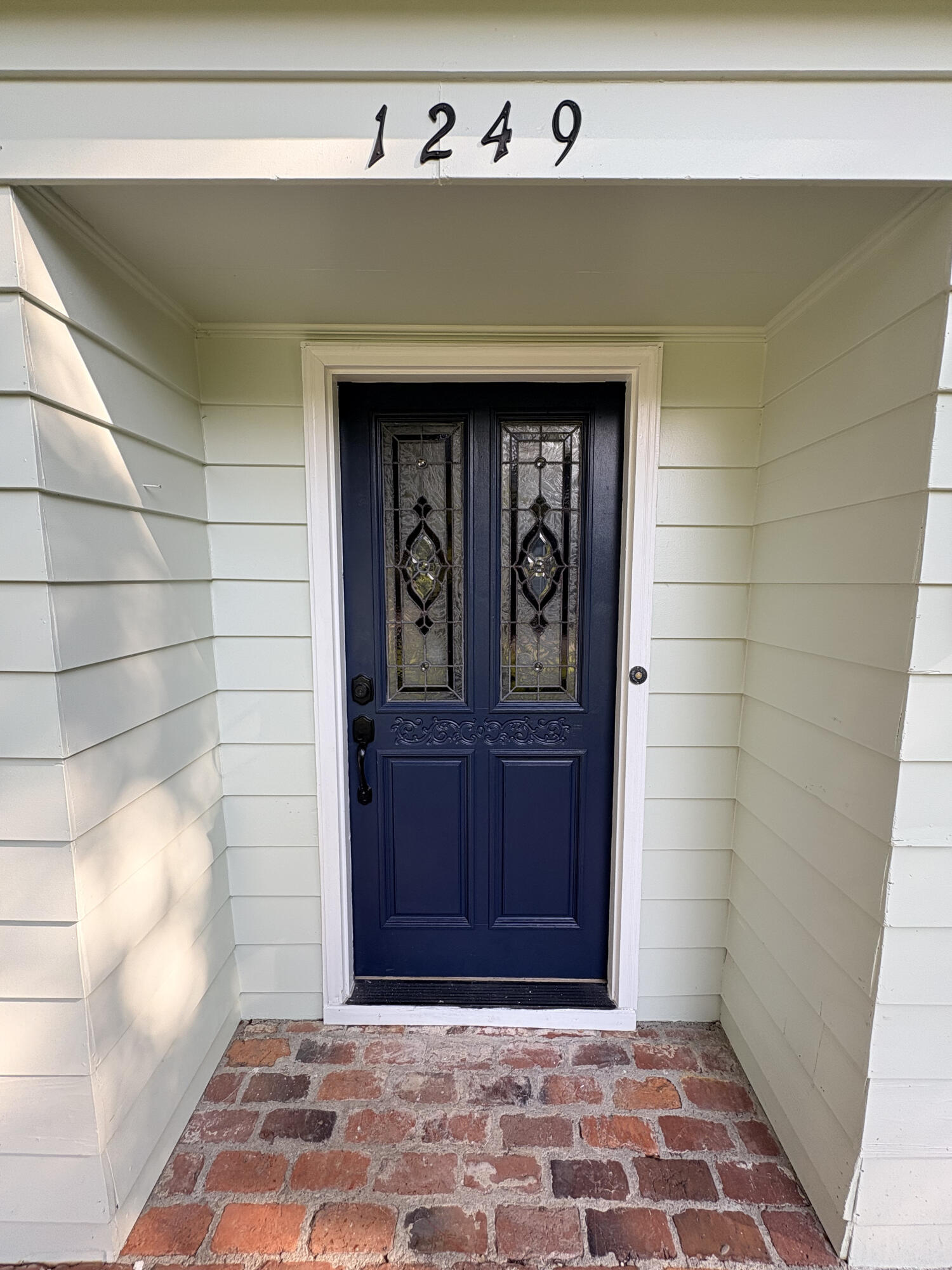 1249 Dearsley Court