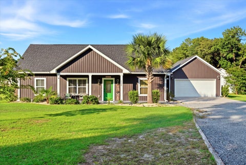 Photo of 2536 Old Gilliard Road, Ridgeville, SC 29472 (MLS # 26022414)