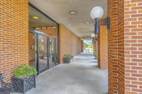 14 Lockwood Drive 7abg Charleston SC 29401