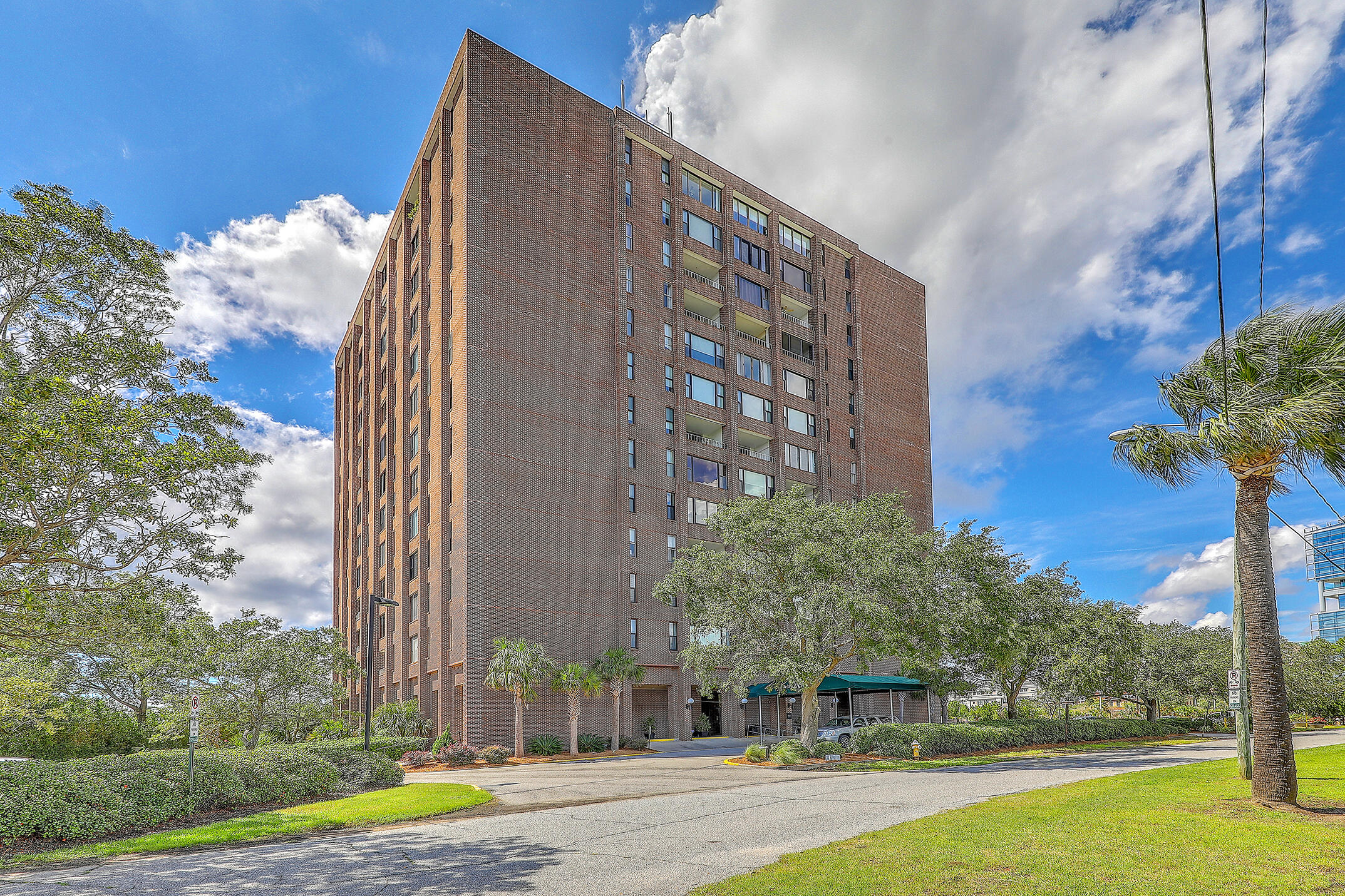 14 Lockwood Drive 7abg