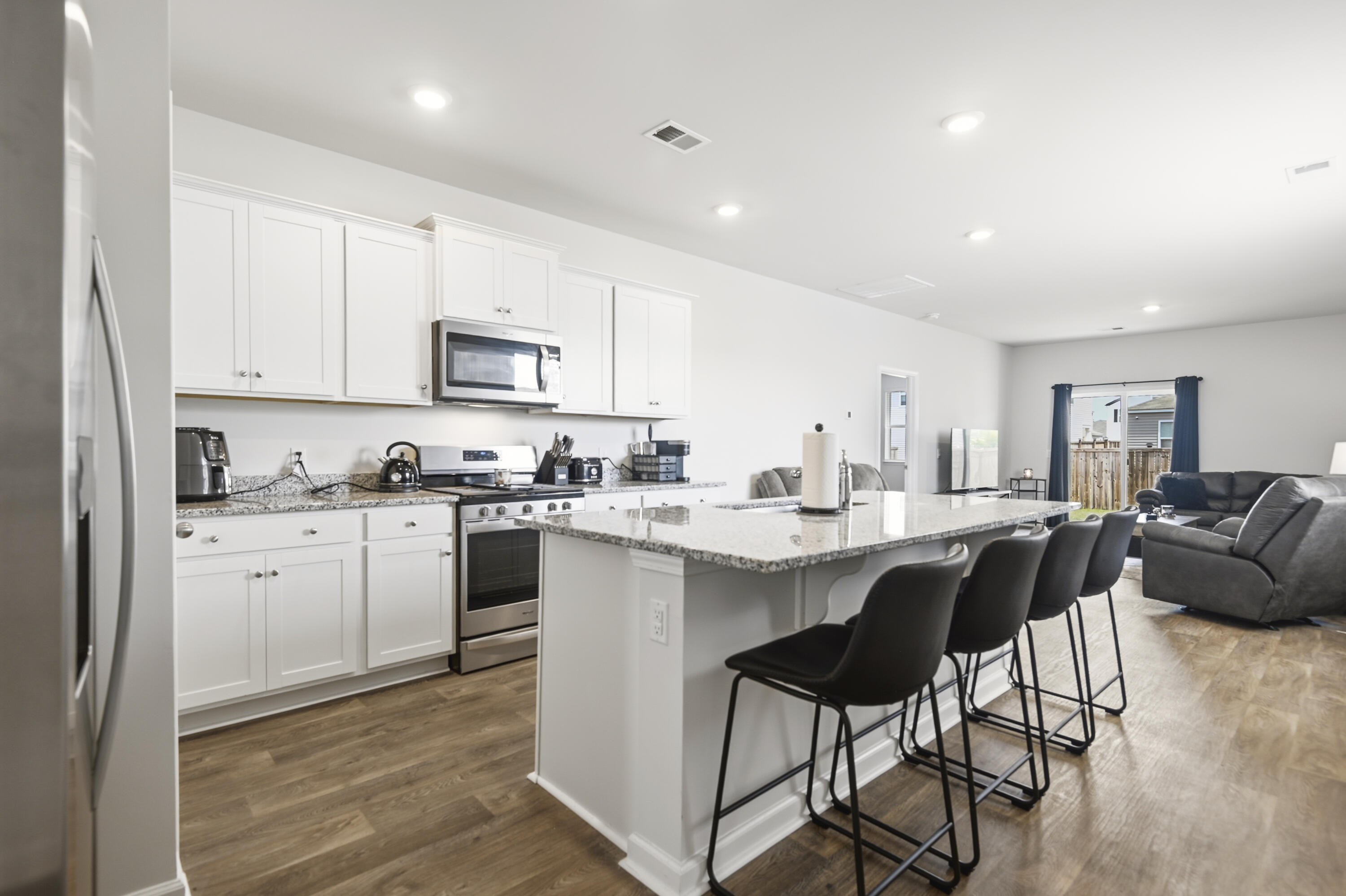 922 Woodside Creek Lane
