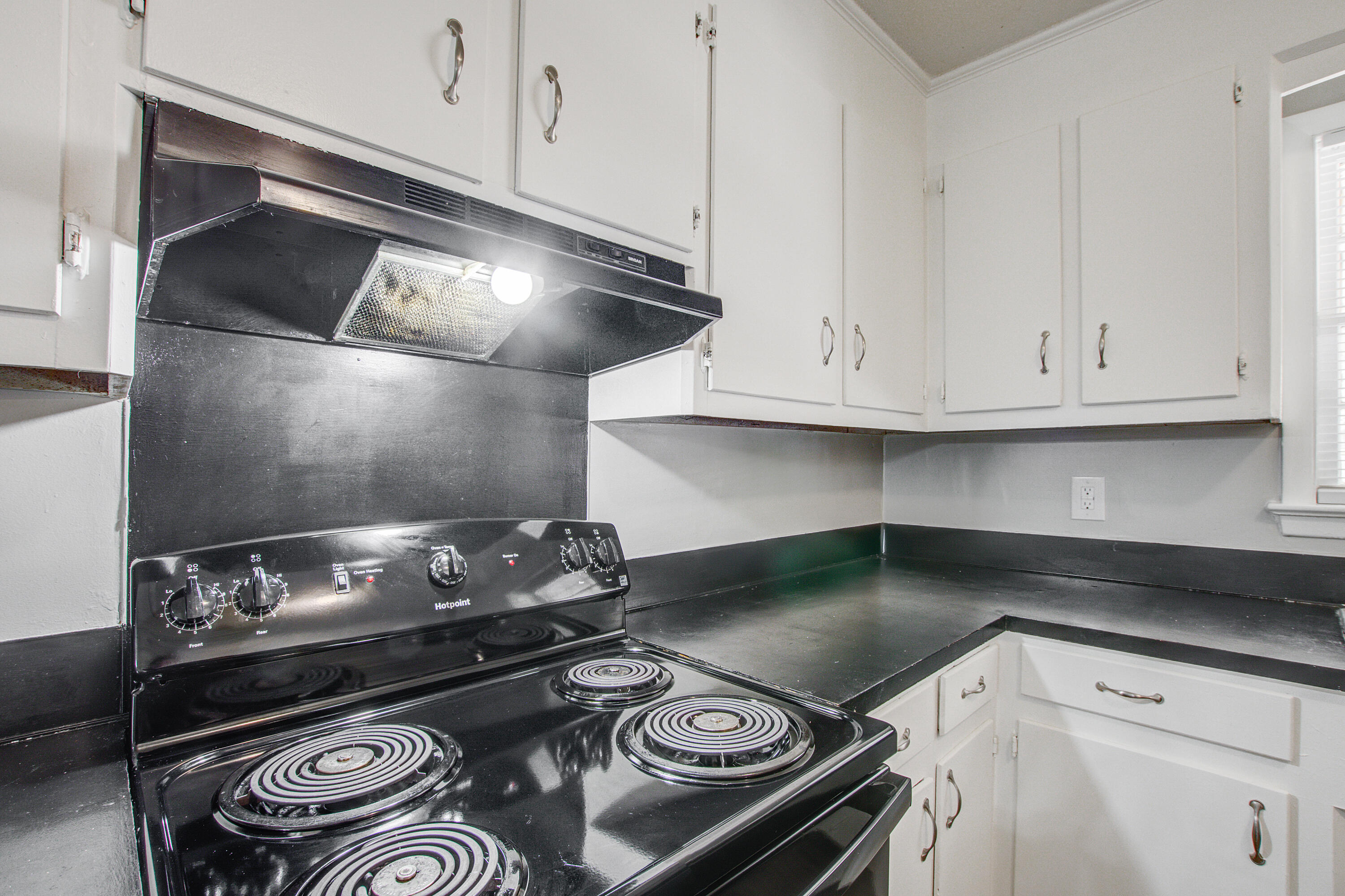 845 Hitching Post Road