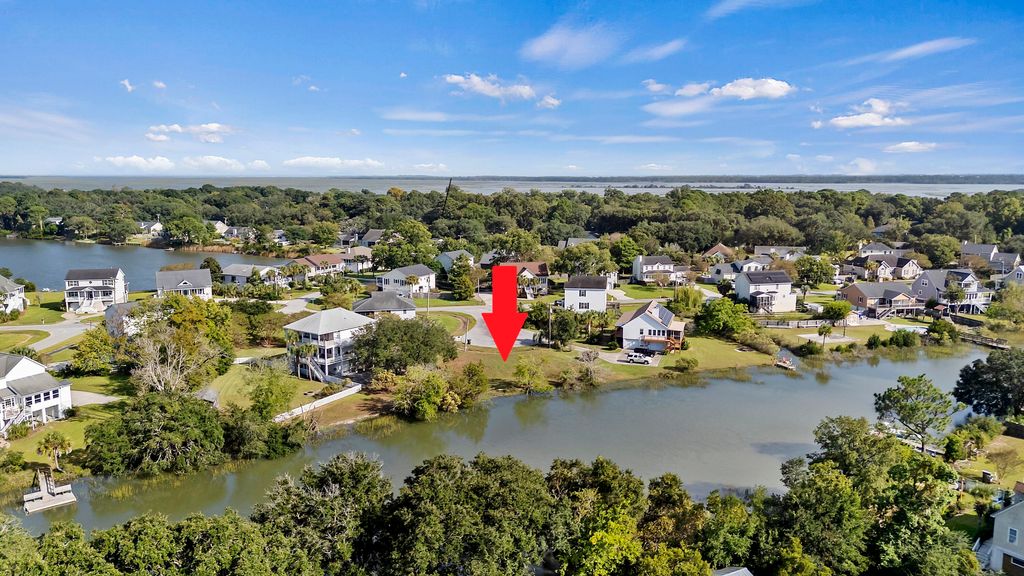 Photo of 1410 Ordinance Point, Charleston, SC 29412 (MLS # 25026428)