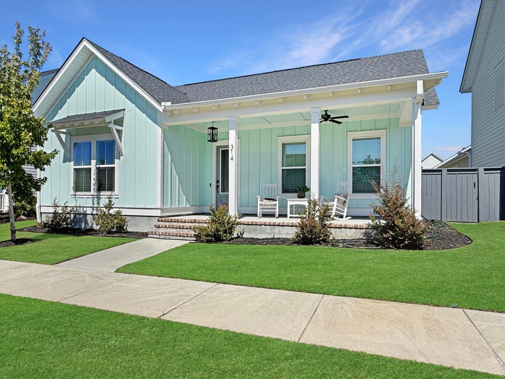 Photo of 314 Ripple Park Drive, Summerville, SC 29486 (MLS # 26027153)