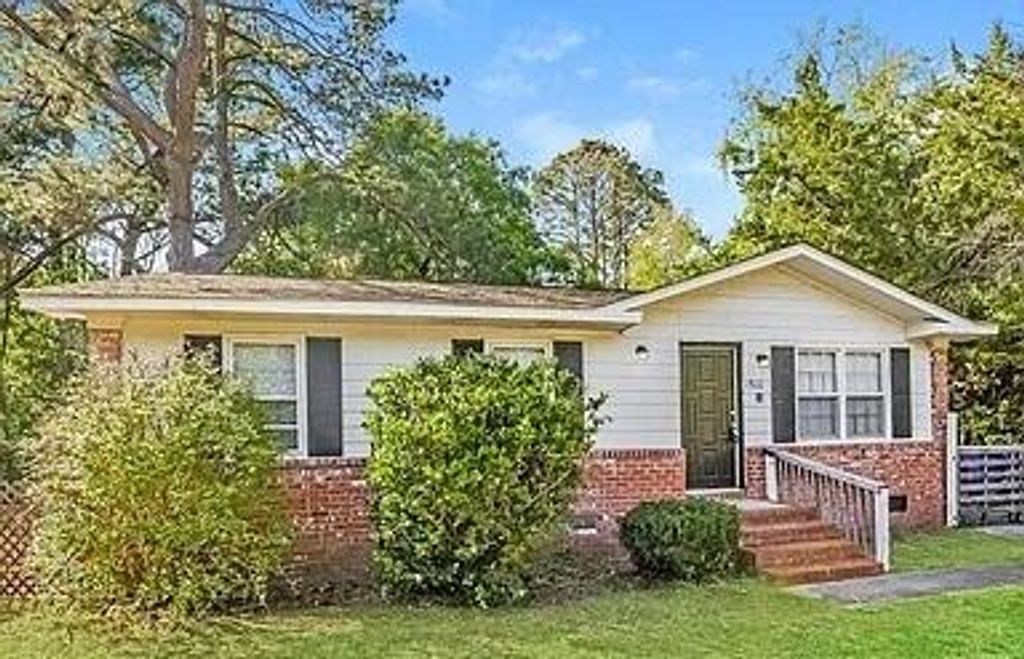 Photo of 1500 Seacroft Road, James Island, SC 29412 (MLS # 26007212)