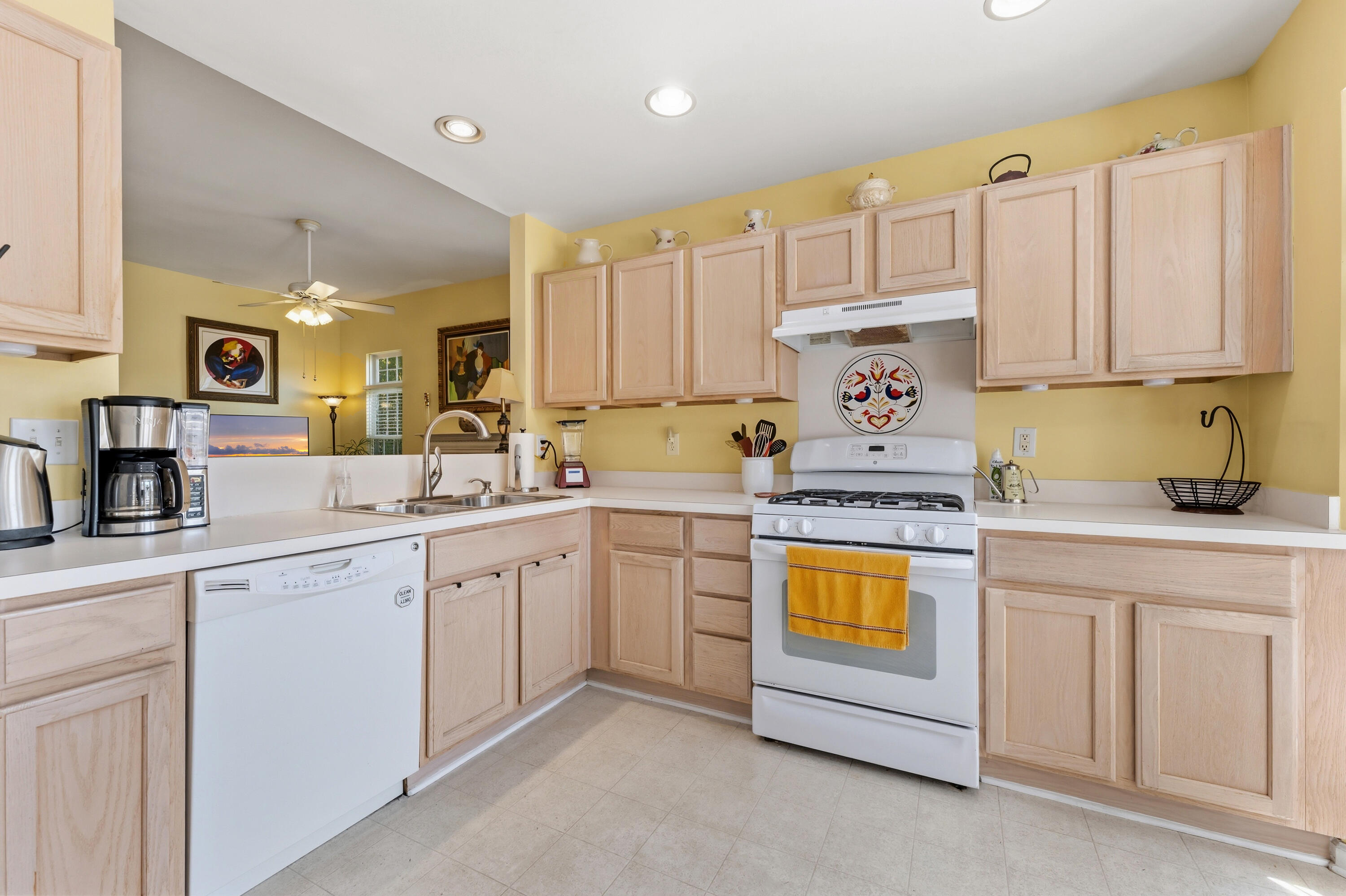 2701 Palmetto Hall Boulevard