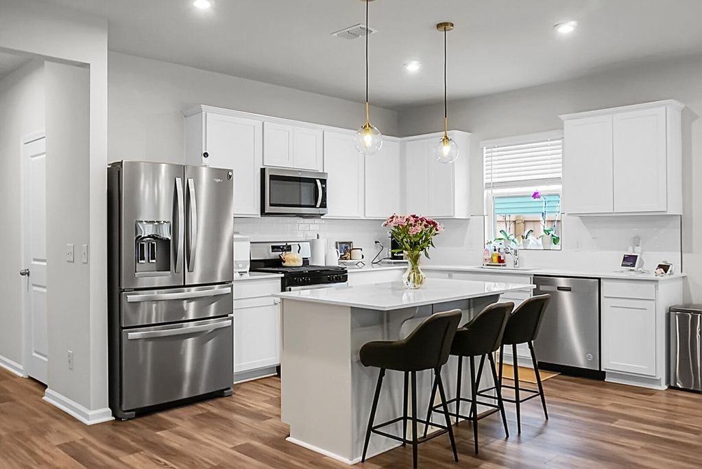 Photo of 513 Donnas Vw Way, Summerville, SC 29483 (MLS # 25028185)