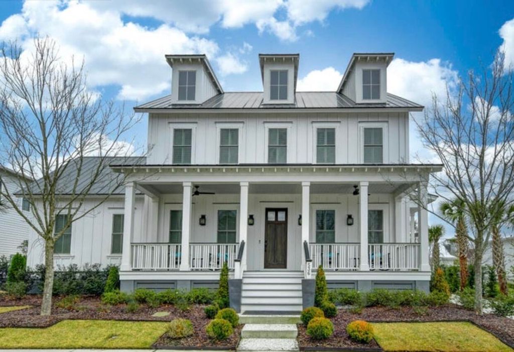 Photo of 536 Lesesne Street, Charleston, SC 29492 (MLS # 26008793)