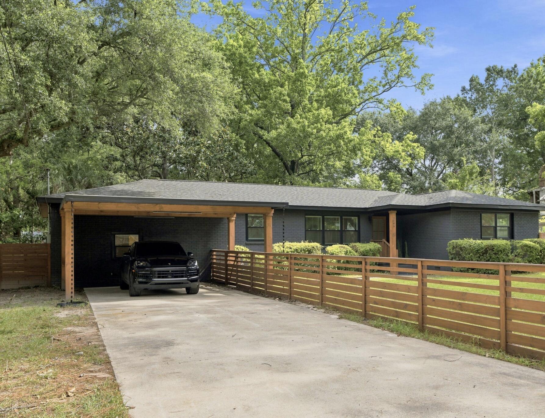 1146 Browning Road