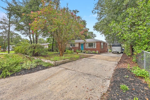 Photo of 5517 Gale Street, North Charleston, SC 29406 (MLS # 26022978)