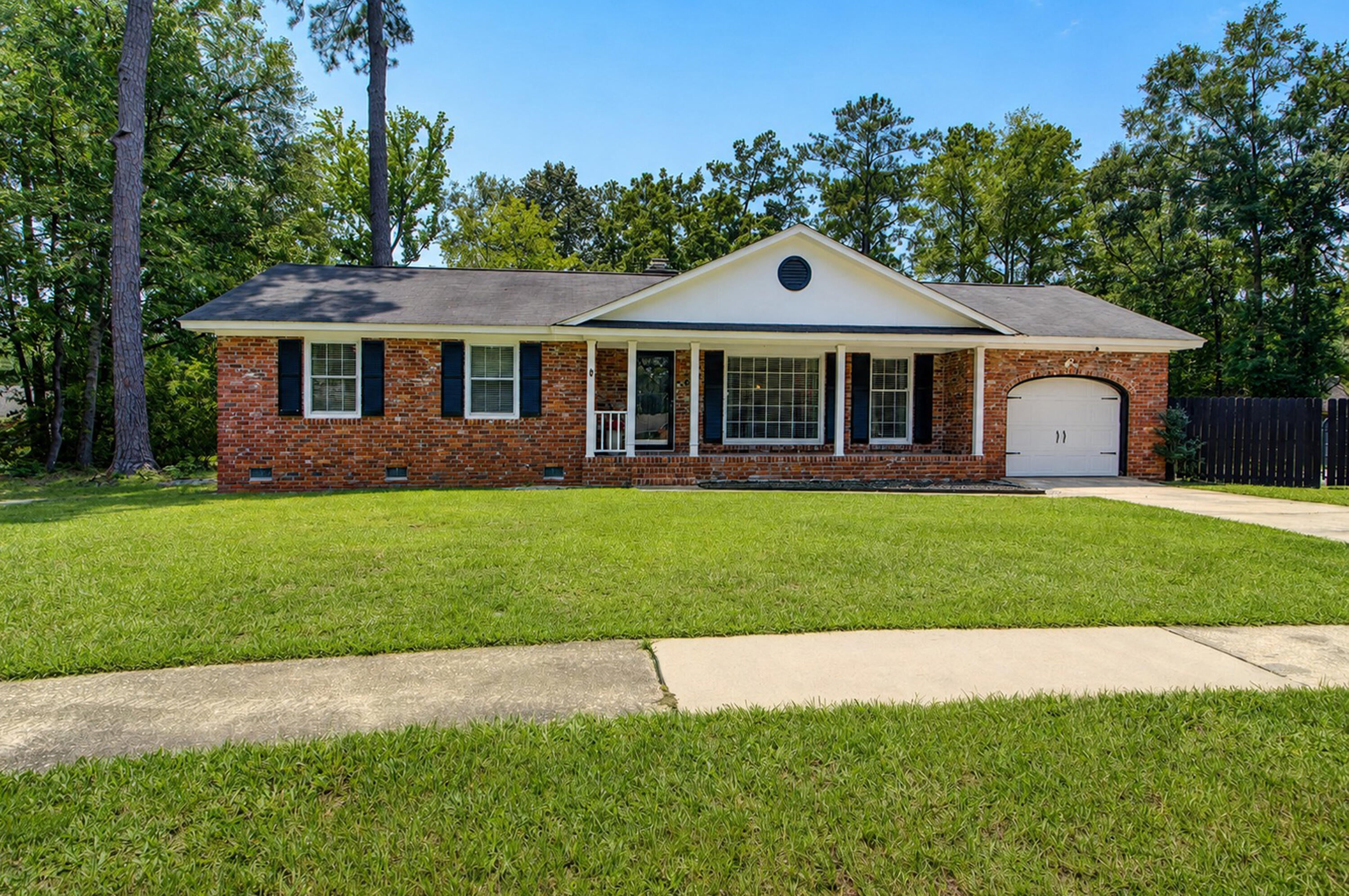 102 Marmet Court, Summerville, SC, 29485